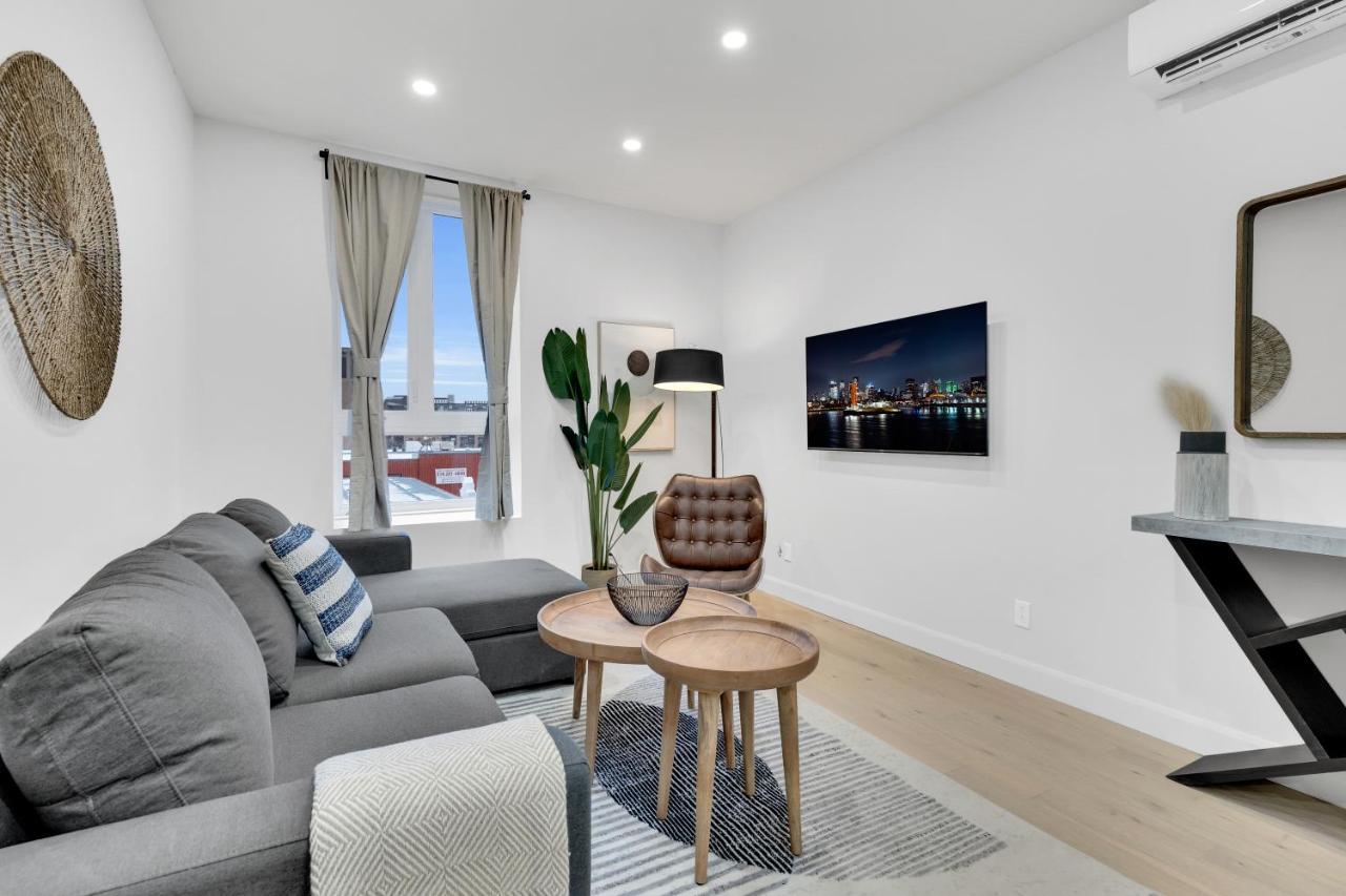 Deluxe Suites Downtown Montreal Luaran gambar