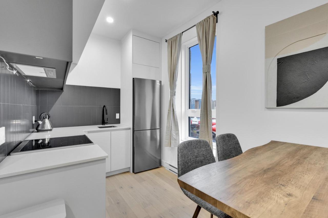 Deluxe Suites Downtown Montreal Luaran gambar
