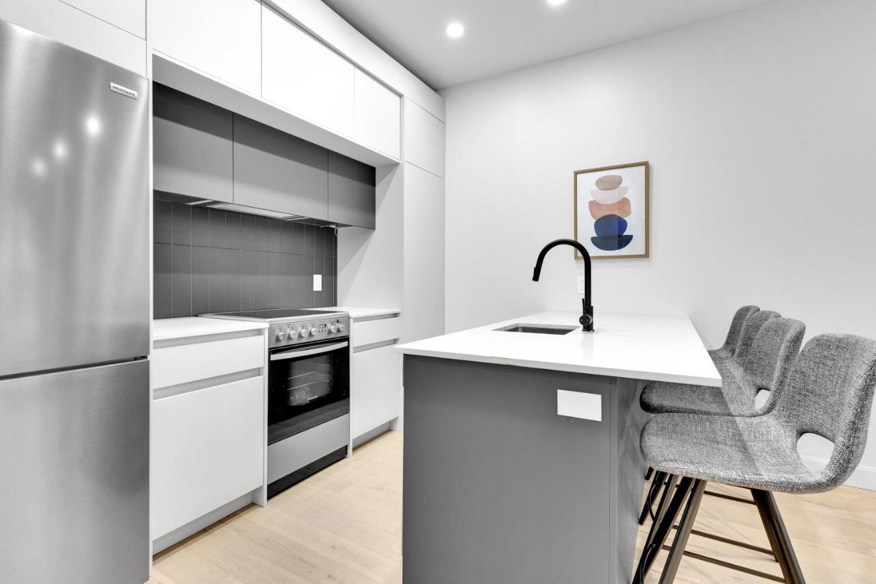 Deluxe Suites Downtown Montreal Luaran gambar
