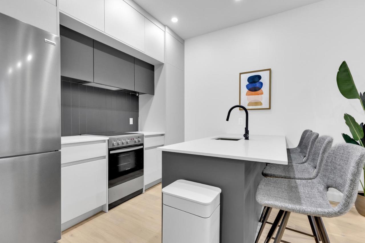 Deluxe Suites Downtown Montreal Luaran gambar