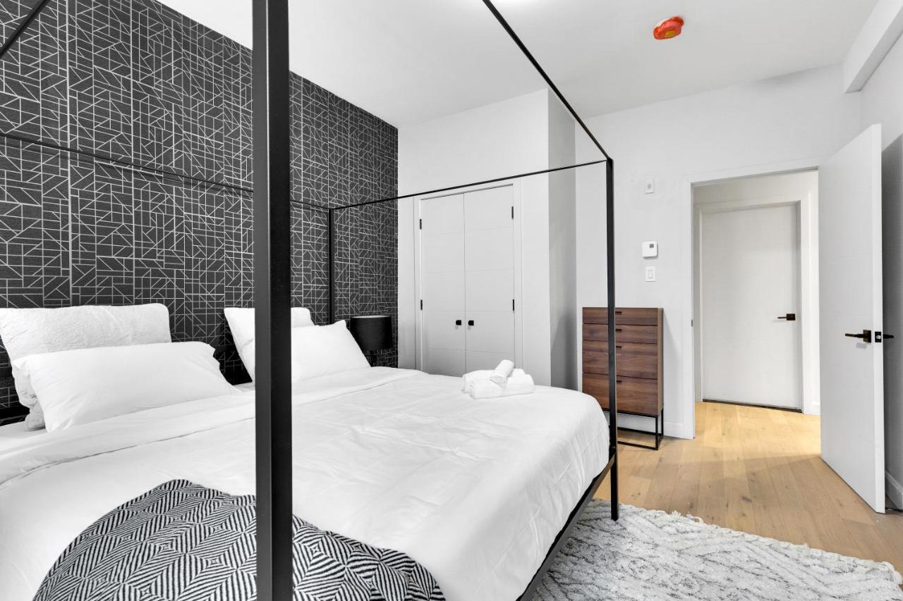 Deluxe Suites Downtown Montreal Luaran gambar