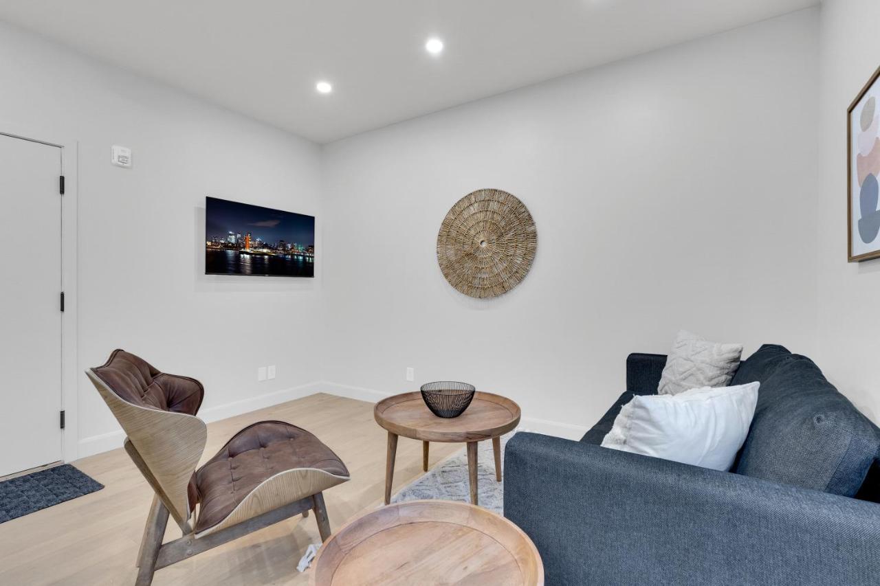 Deluxe Suites Downtown Montreal Luaran gambar